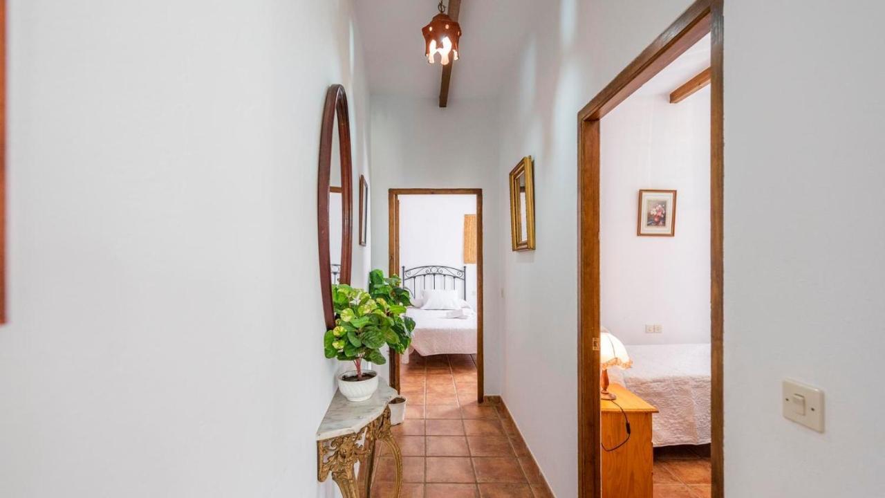 Villa Cortijo La Torca Fuente De Piedra By Ruralidays Esterno foto